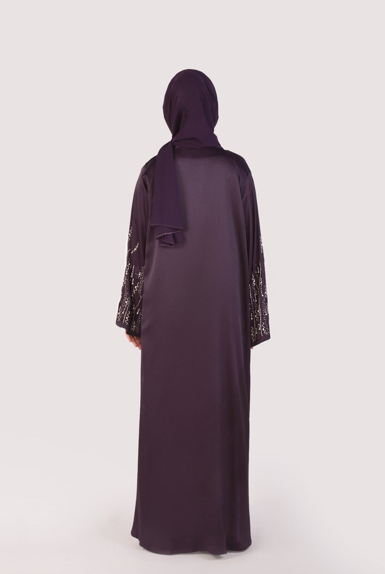 Velora Abaya